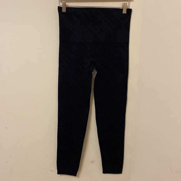 Spanx Navy Tread Seamless Camo Leggings, XLarge - Picture 6 of 11